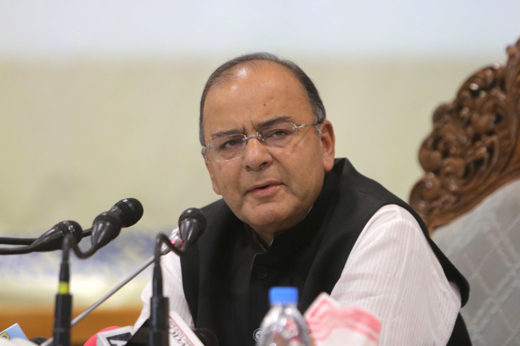 Jaitley tells PSBs to fix defaults, clean balance sheet