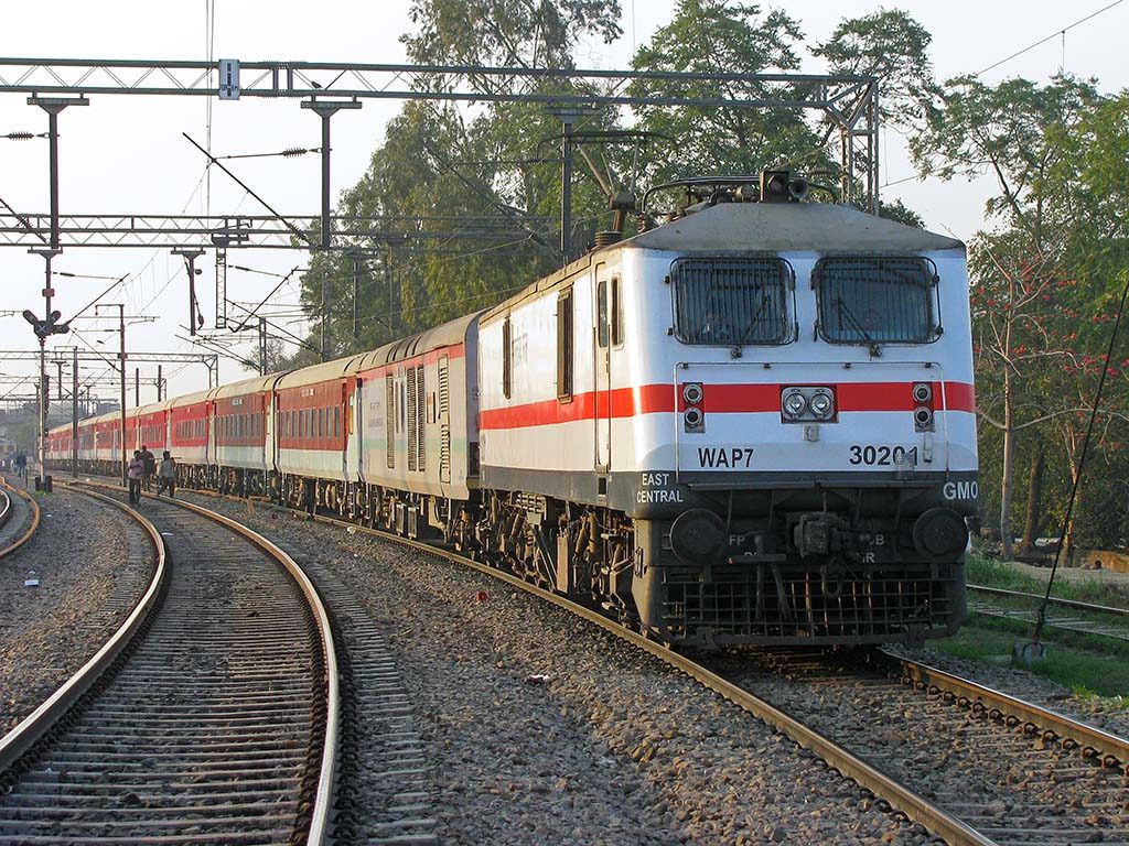Indian Railways to introduce e-tendering under Digital India drive