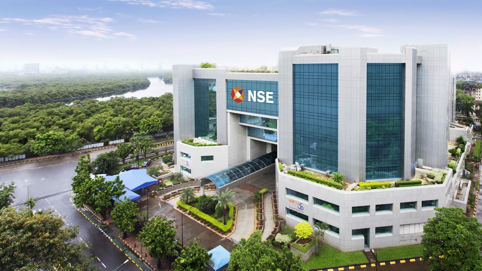 NSE Exchange Plaza in Mumbai — Tradl lists NSE, BSE and MCX as exchange partners